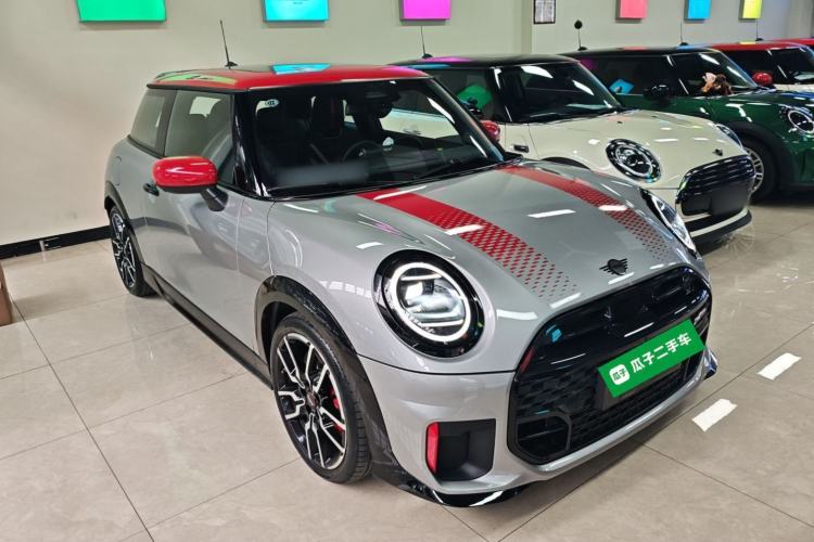 Used MINI JCW 2025 JOHN COOPER WORKS Front Right 45 Deg