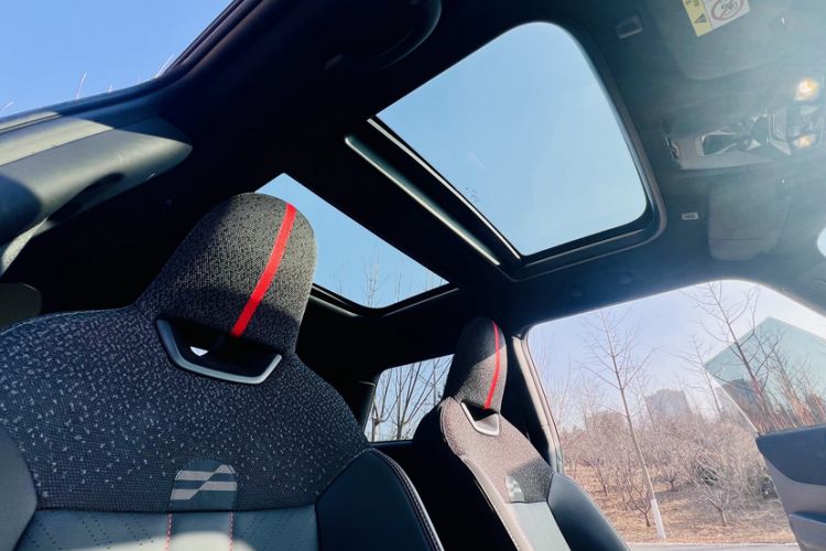 Used MINI JCW 2025 JOHN COOPER WORKS Headliner