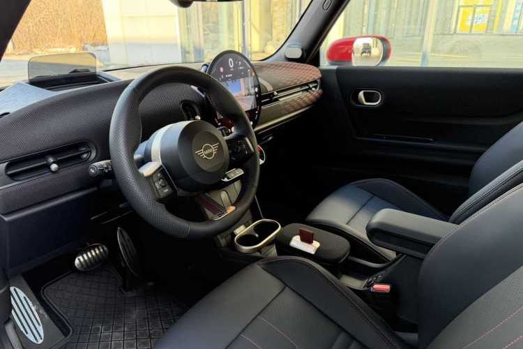 Used MINI JCW 2025 JOHN COOPER WORKS Interior 1