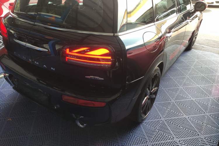 Used MINI JCW CLUBMAN 2021 2.0T JOHN COOPER WORKS ALL-IN Exterior 6