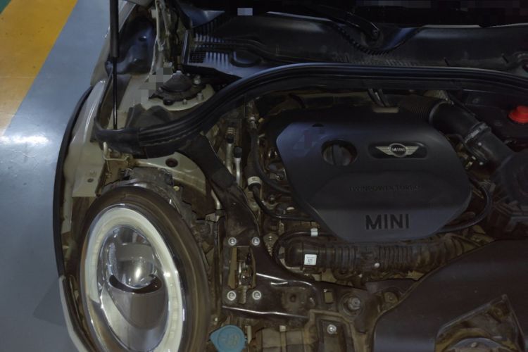 Used MINI JCW CLUBMAN 2017 2.0T JOHN COOPER WORKS Geek Engine Bay Right