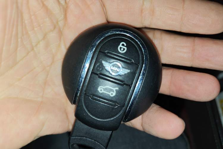 Used MINI JCW CLUBMAN 2017 2.0T JOHN COOPER WORKS Geek Vehicle Key