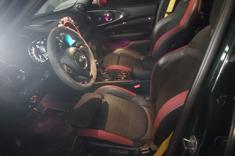 Used MINI JCW CLUBMAN 2017 2.0T JOHN COOPER WORKS Geek Left Front Seat