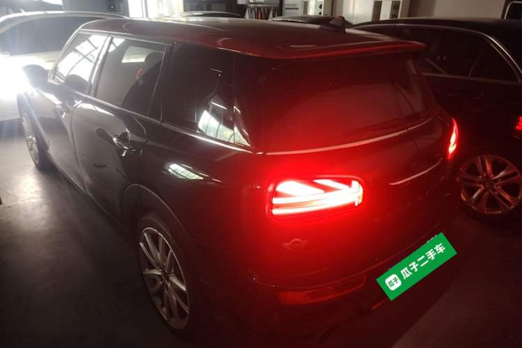 Used MINI JCW CLUBMAN 2017 2.0T JOHN COOPER WORKS Geek Rear Left 45 Deg