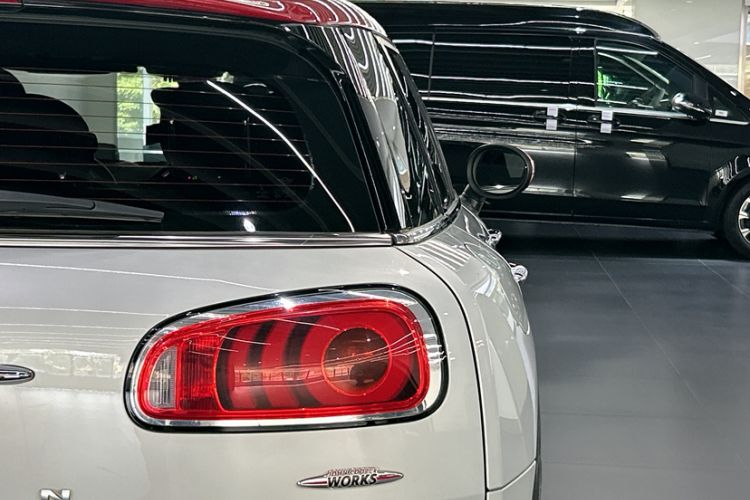 Used MINI JCW CLUBMAN 2017 2.0T JOHN COOPER WORKS Geek Exterior 3