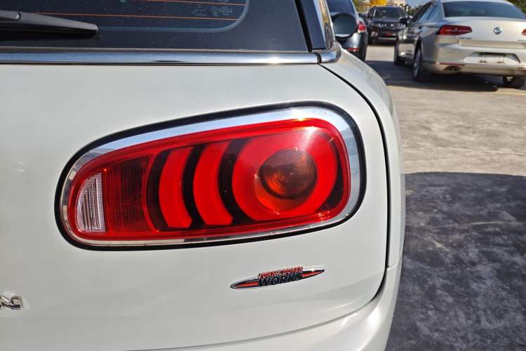 Used MINI JCW CLUBMAN 2017 2.0T JOHN COOPER WORKS Geek Exterior 6
