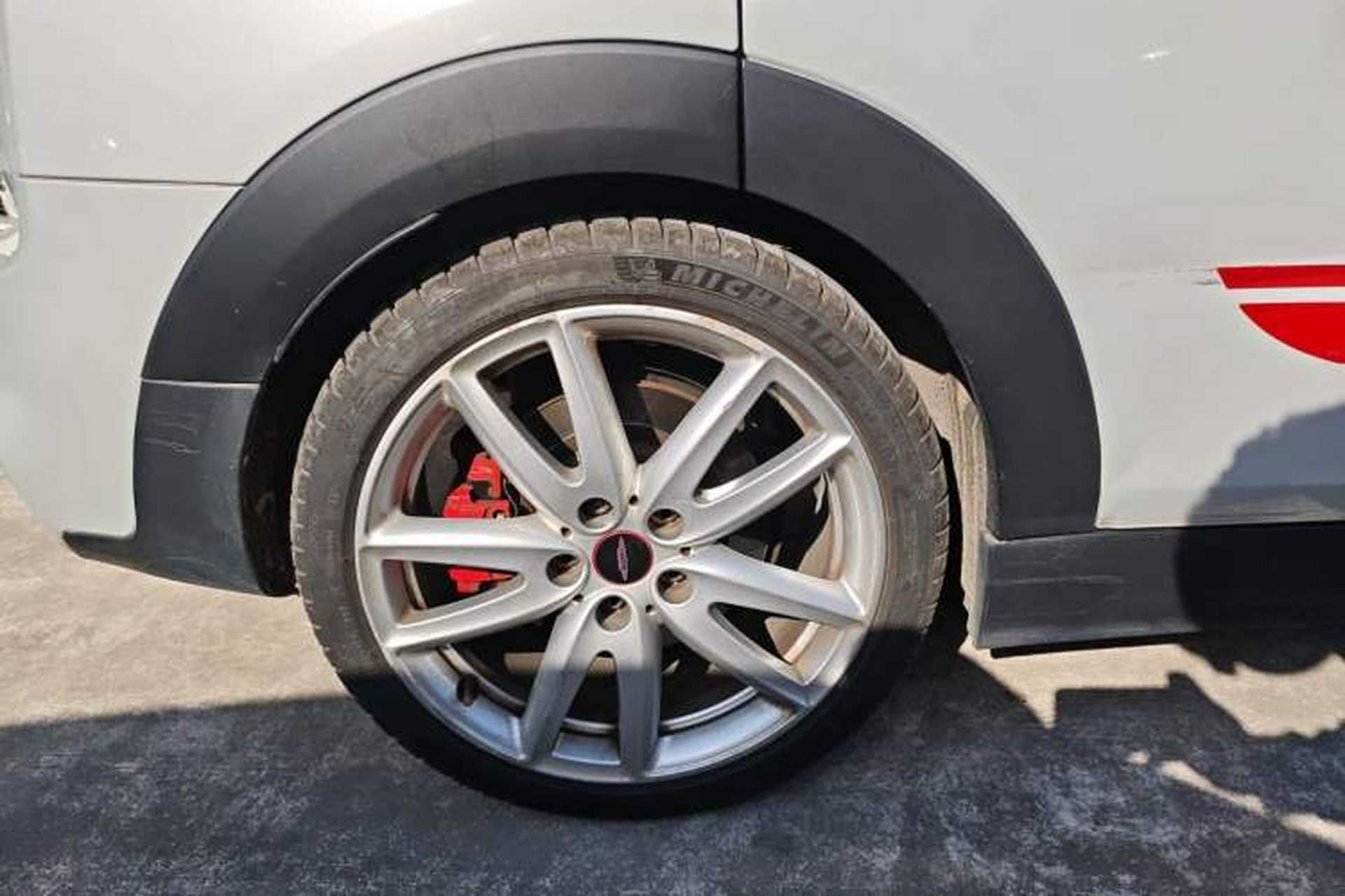 Used MINI JCW CLUBMAN 2017 2.0T JOHN COOPER WORKS Geek Exterior 8