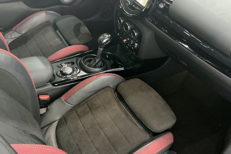 Used MINI JCW CLUBMAN 2017 2.0T JOHN COOPER WORKS Geek Interior 7