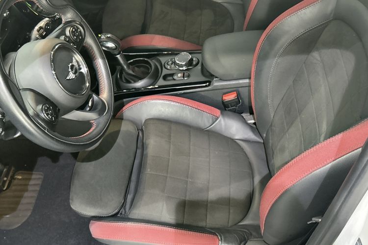 Used MINI JCW CLUBMAN 2017 2.0T JOHN COOPER WORKS Geek Left Front Seat