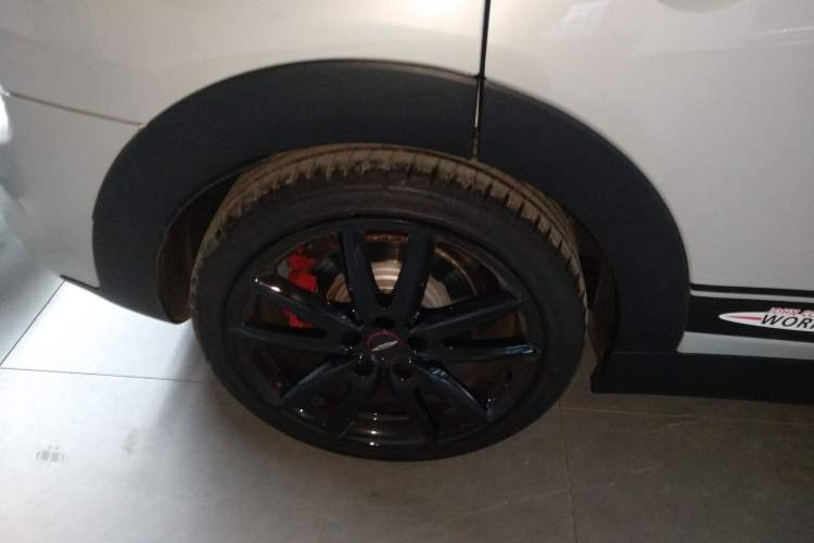 Used MINI JCW CLUBMAN 2017 2.0T JOHN COOPER WORKS Exterior 5