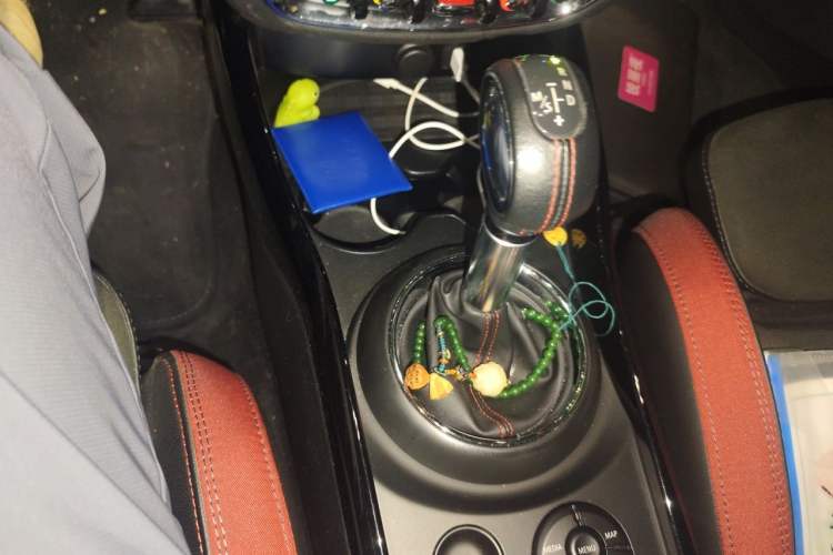 Used MINI JCW CLUBMAN 2018 2.0T JOHN COOPER WORKS ALL-IN Gear Lever