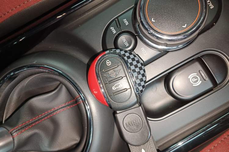 Used MINI JCW CLUBMAN 2018 2.0T JOHN COOPER WORKS ALL-IN Interior 1