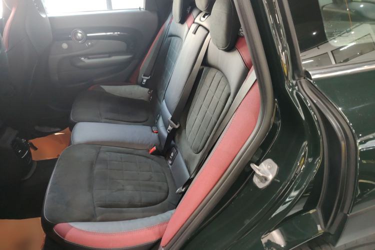 Used MINI JCW CLUBMAN 2018 2.0T JOHN COOPER WORKS ALL-IN Left Rear Seat