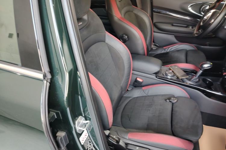Used MINI JCW CLUBMAN 2018 2.0T JOHN COOPER WORKS ALL-IN Right Front Seat