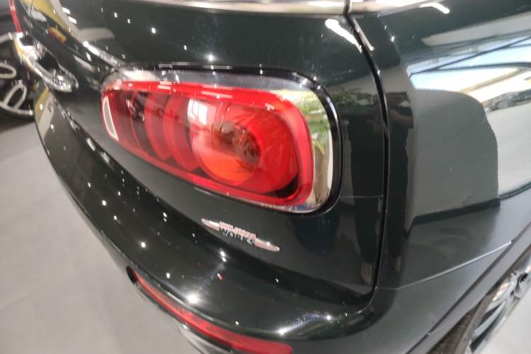 Used MINI JCW CLUBMAN 2018 2.0T JOHN COOPER WORKS ALL-IN Right Rear Taillight