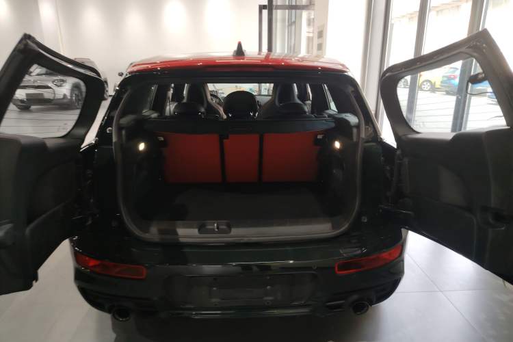 Used MINI JCW CLUBMAN 2018 2.0T JOHN COOPER WORKS ALL-IN Trunk