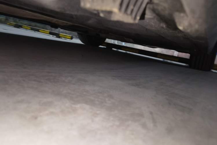 Used MINI JCW CLUBMAN  Chassis Front Left