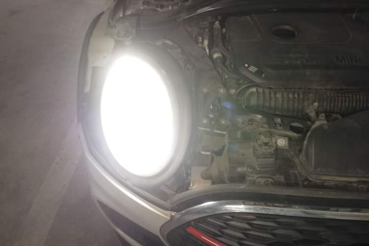Used MINI JCW CLUBMAN  Engine Bay Right