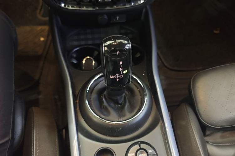 Used MINI JCW CLUBMAN 2020 2.0T JOHN COOPER WORKS ALL-IN Gear Lever