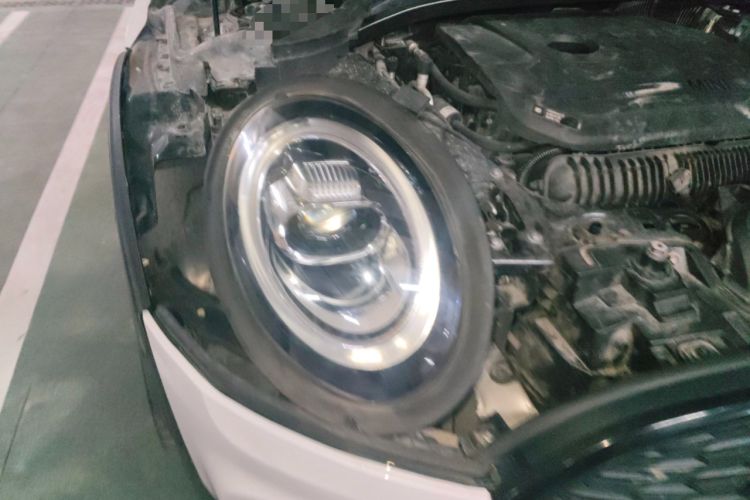 Used MINI JCW CLUBMAN 2020 2.0T JOHN COOPER WORKS ALL-IN Right Front Headlight