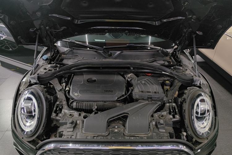 Used MINI JCW CLUBMAN 2020 2.0T JOHN COOPER WORKS ALL-IN Engine Bay