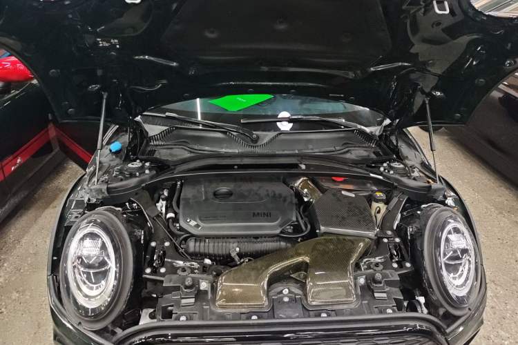 Used MINI JCW CLUBMAN 2020 2.0T JOHN COOPER WORKS ALL-IN Engine Bay