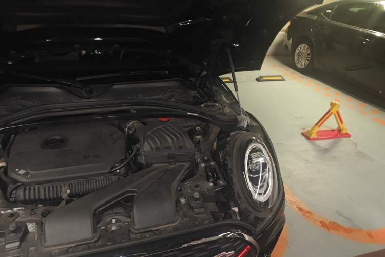 Used MINI JCW CLUBMAN 2020 2.0T JOHN COOPER WORKS ALL-IN Engine Bay Left