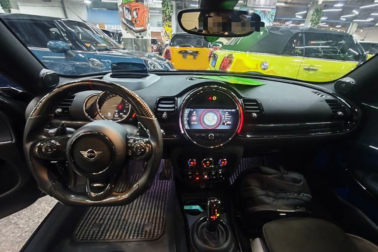 Used MINI JCW CLUBMAN 2020 2.0T JOHN COOPER WORKS ALL-IN Interior 2
