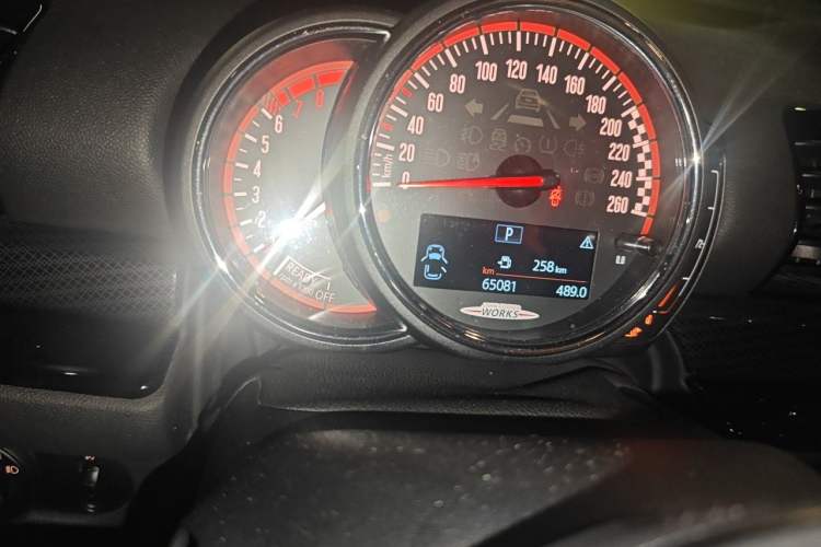 Used MINI JCW CLUBMAN 2020 2.0T JOHN COOPER WORKS ALL-IN Odometer Close Up