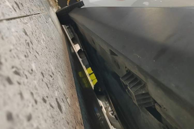 Used MINI JCW CLUBMAN 2020 2.0T JOHN COOPER WORKS ALL-IN Right Side Sill