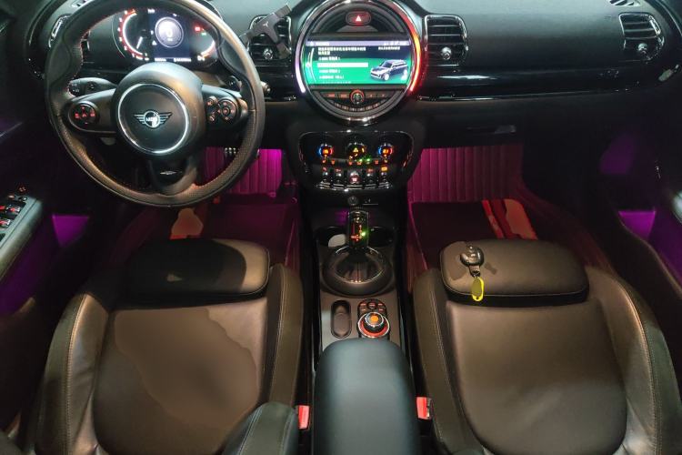 Used MINI JCW CLUBMAN 2021 2.0T JOHN COOPER WORKS ALL-IN Center Console