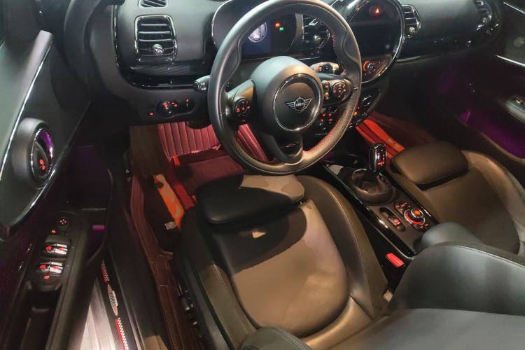 Used MINI JCW CLUBMAN 2021 2.0T JOHN COOPER WORKS ALL-IN Driver Seat