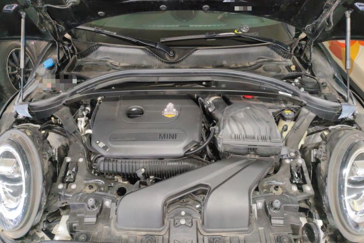 Used MINI JCW CLUBMAN 2021 2.0T JOHN COOPER WORKS ALL-IN Engine Bay