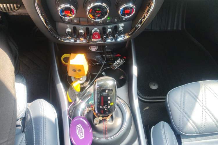 Used MINI JCW CLUBMAN 2021 2.0T JOHN COOPER WORKS ALL-IN Gear Lever