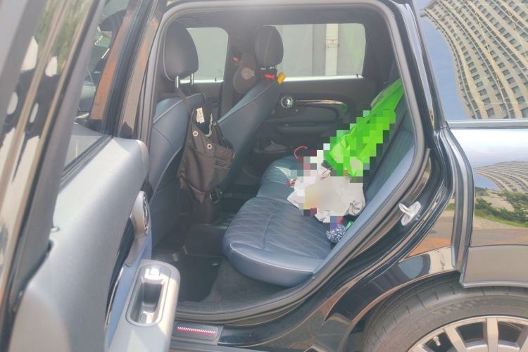 Used MINI JCW CLUBMAN 2021 2.0T JOHN COOPER WORKS ALL-IN Left Rear Seat