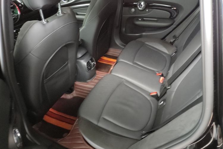 Used MINI JCW CLUBMAN 2021 2.0T JOHN COOPER WORKS ALL-IN Left Rear Seat
