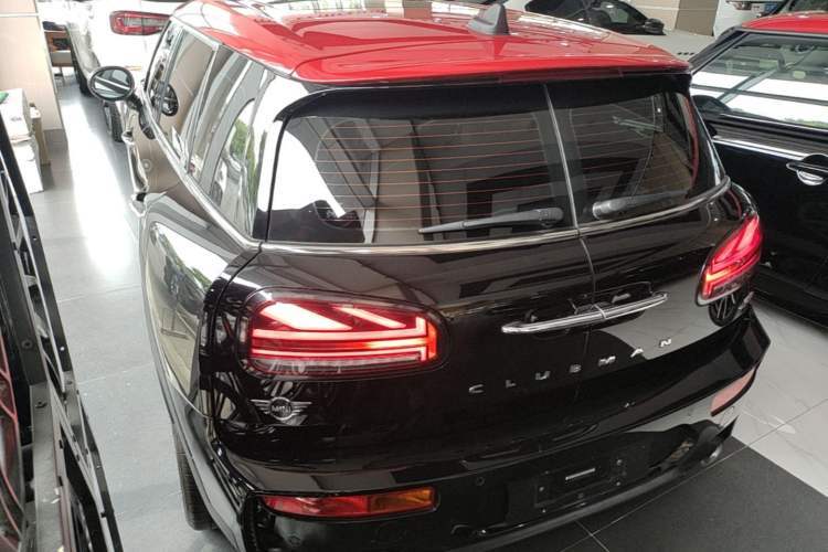 Used MINI JCW CLUBMAN 2021 2.0T JOHN COOPER WORKS ALL-IN Rear Left 45 Deg