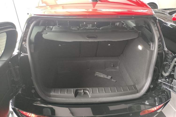 Used MINI JCW CLUBMAN 2021 2.0T JOHN COOPER WORKS ALL-IN Trunk