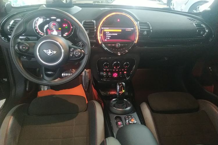 Used MINI JCW CLUBMAN 2021 2.0T JOHN COOPER WORKS ALL-IN Center Console
