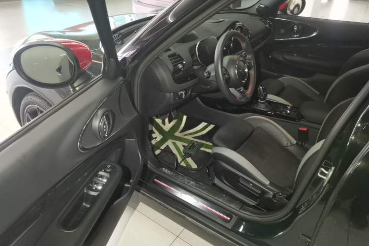 Used MINI JCW CLUBMAN 2021 2.0T JOHN COOPER WORKS ALL-IN Driver Seat