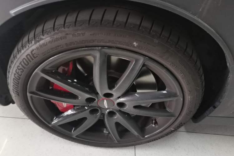 Used MINI JCW CLUBMAN 2021 2.0T JOHN COOPER WORKS ALL-IN Left Front Wheel Hub