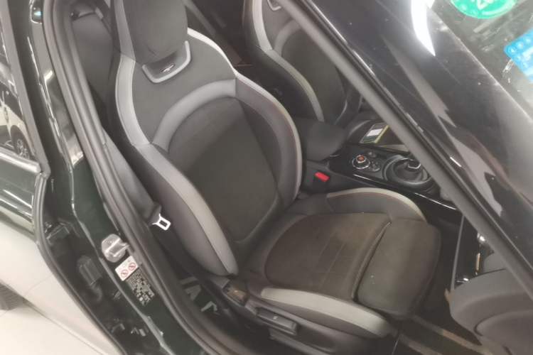 Used MINI JCW CLUBMAN 2021 2.0T JOHN COOPER WORKS ALL-IN Right Front Seat