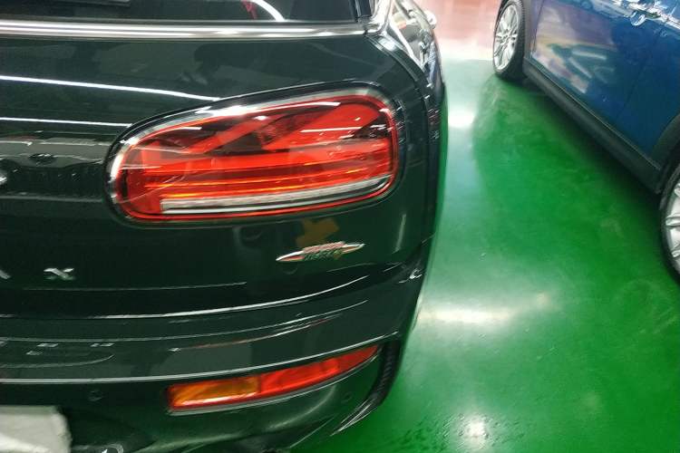 Used MINI JCW CLUBMAN 2021 2.0T JOHN COOPER WORKS ALL-IN Right Rear Taillight