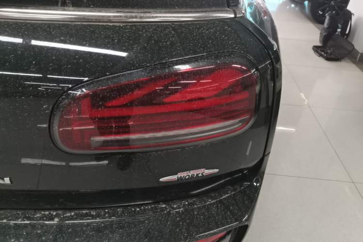 Used MINI JCW CLUBMAN 2021 2.0T JOHN COOPER WORKS ALL-IN Right Rear Taillight