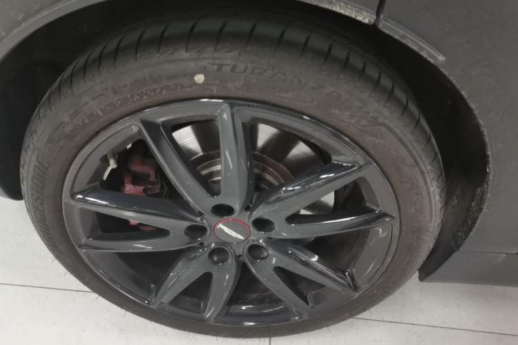 Used MINI JCW CLUBMAN 2021 2.0T JOHN COOPER WORKS ALL-IN Right Rear Wheel Hub