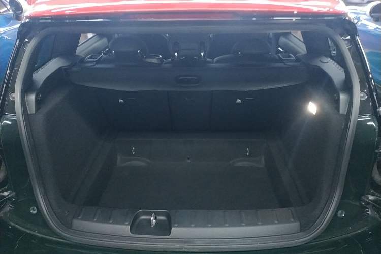 Used MINI JCW CLUBMAN 2021 2.0T JOHN COOPER WORKS ALL-IN Trunk