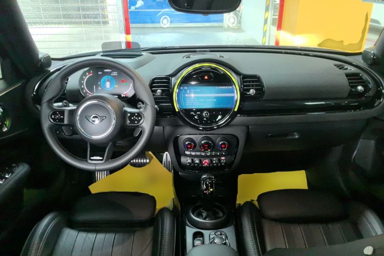 Used MINI JCW CLUBMAN 2021 2.0T JOHN COOPER WORKS ALL-IN Interior 2
