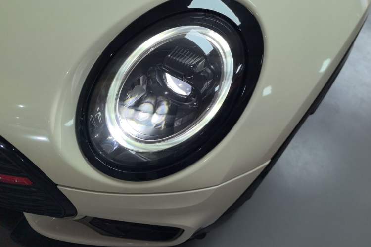 Used MINI JCW CLUBMAN 2021 2.0T JOHN COOPER WORKS ALL-IN Left Front Headlight