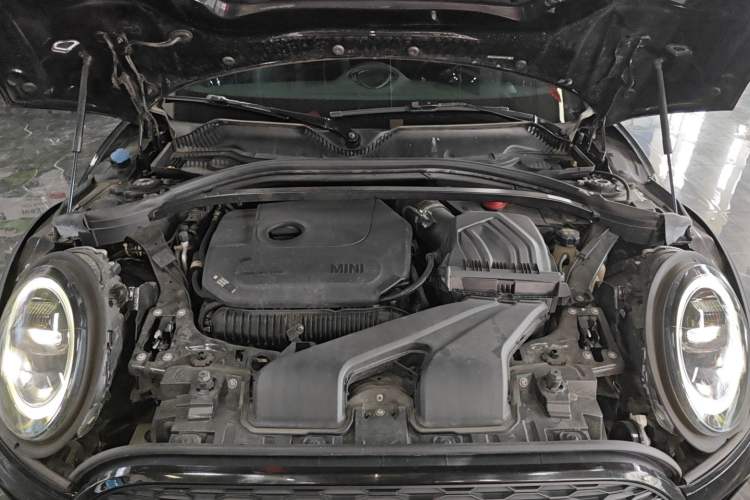 Used MINI JCW CLUBMAN 2022 2.0T JOHN COOPER WORKS ALL-IN Engine Bay