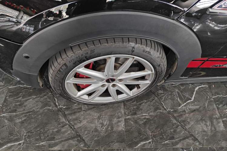 Used MINI JCW CLUBMAN 2022 2.0T JOHN COOPER WORKS ALL-IN Exterior 4